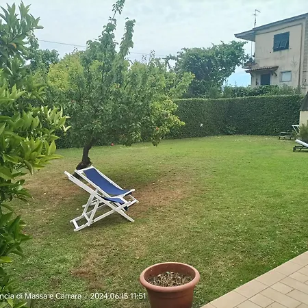 Club Apartment Massa (Tuscany)