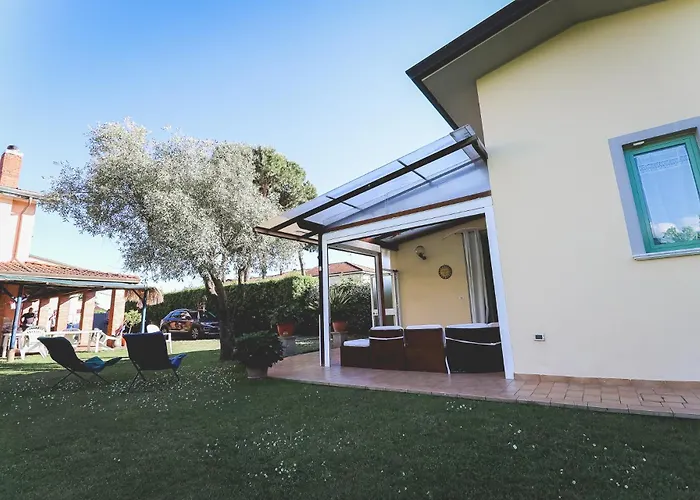 Apartment Club Massa (Tuscany)